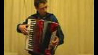 "Under the Bridges of Paris" on Piano Accordion