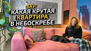 РумТур:  ЭТО КРУТЕЙШАЯ квартира с КУХНЕЙ без верхних ящиков. ДВУШКА. Дизайн интерьера в стиле БАЛИ