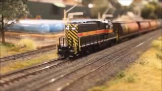 Review Briefs: Intermountain 'Paducah Built' EMD GP10 - Iowa Interstate