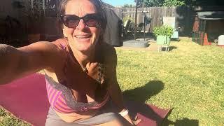 Five Minute Yoga For EVERY Body: Twenty Minute Gentle Hips, Back Stretch