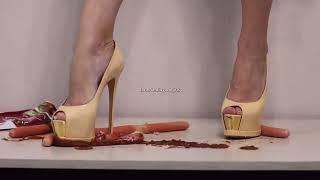 I'll crush anything you want! #crush ##pantyhoselegs #nylonlegs #beautifullegs #skinnylegs #cros