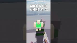 I don’t think lil bro knows how to play #roblox #robloxmemes #gaming