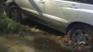 Toyota Highlander off road 4x4