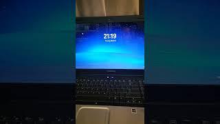 Windows 11 insider preview lockscreen on a Compaq Presario CQ61 final demo