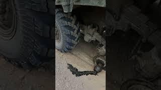 Не доехали до дома, оторвало колесо на Камазе)