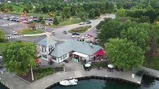 Boat Drinks at Burnham Harbor Chicago Lakefront - Devodare Explores