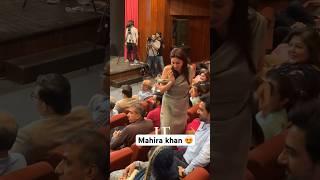 Mahira khan hot dress walk art council karachi new viral #mahirakhan #mahirahkhan #jaannisaar