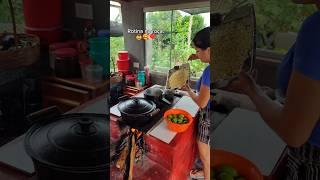 Rotina na roça com a menina da colheita.