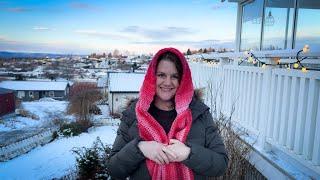 Vlog: I crocheted the viral hooded scarf – Christmas crochet in Norway