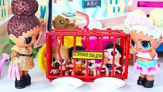 I WON'T LET YOU OUT! THEY ARE BEING PUNISHED LOL surprise dolls Kids in kindergarten! Funny cartoon