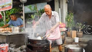 POPULAR STREET FOOD in PENANG ! Must Eat Food in Chulia Street Hawker Food - Malaysia Street Food