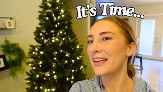 VLOG: Putting up My Christma TreeLaundry, Doing My Nails, Trying new Food