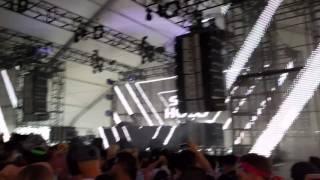 Dr. Dre - The Next Episode (San Holo Remix) @ HARD Summer Music Festival 2016