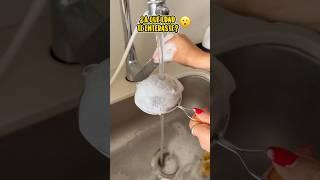Esta es la forma más práctica de lavar los coladores #tips #ideas #home #amadecasa