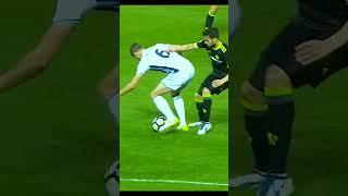 Rare Moment In Football (Kredit To @TeoCRi) #football