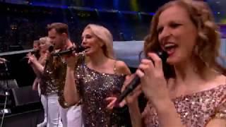 6 Toppers in concert 2016 Boggie Disco Medley.mp4