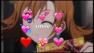 Honoka is so precious when she smiles!