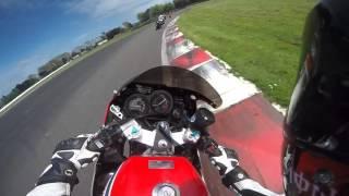 Yamaha Rzv 500r V4 2stroke Trackday Manfeild New Zealand Raw sound