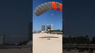 #puertovallarta #paracaidismo #skydiving #amazing #paragliding #beach #paradise