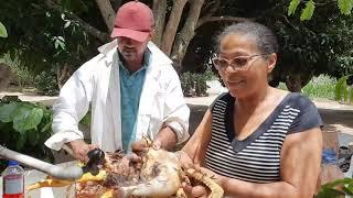 PREPARANDO GALINHA DE QUINTAL/Vida na roça #galinha