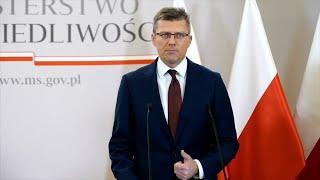 Niestety, polskie sądy należą do jednych z najłagodniejszych. Wiceminister Marcin Warchoł.