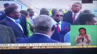 Mugabe blasts Mnangagwa at airport in front of camera