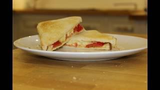 How to make a cheese & tomato toasty easy