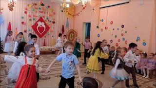 День матери. подготовительная группа №9 и младшая группа №7. 1 часть