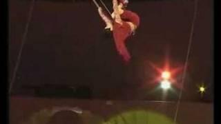 Gulnara Gibadullina swinging trapere act.