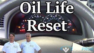 HOW TO RESET OIL LIFE!! - Toyota Camry 2007-2011