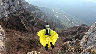 Highline | Wingsuit Flight | Italy