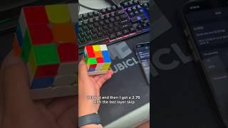 Luke Griesser solves a Rubik's cube in 2 seconds [Cubing.GG]