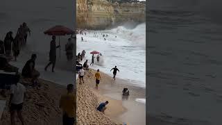 Huge Wave Causes Panic As People Flee For Safety