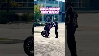 You can’t park there… #wheelie #bikelife #harley #harleydavidson #park #parking