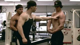 Bodybuilding - Detailing the Side Chest Pose