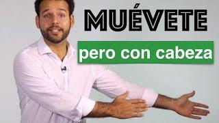 Oratoria y Lenguaje Corporal: Cómo Moverse en el Escenario al Hablar en Público