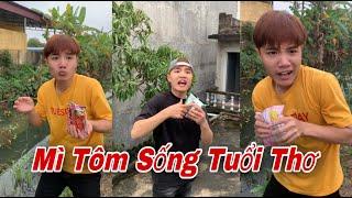 Tuổi thơ dữ dội với món mì tôm sống cực hài | Văn Điêp TV