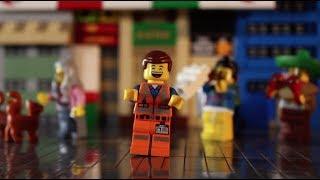 Emmet Saves Bricksburg - THE LEGO MOVIE 2 - The LEGO Movie ReTelling