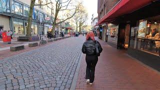 Relaxed afternoon stroll on a winter day in Germany, Hamburg Ottensen, with city ambience and noises