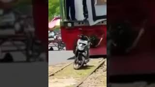 Parkir Sembarangan, Selengkapnya Masuk di Channel Tribun Manado Official, klik channelnya