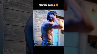 GreekgodPerfectBody #viralshort #youtubeshort #tranding #hrithikroshan #bodybuilding