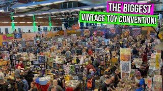 IT'S A VINTAGE TOYPLOSION! Germany's biggest Vintage Con Toy Hunting!