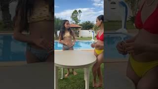 Desafio da piscina brincadeira entre as meninas