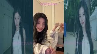 20241228 -ITZY Chaeryeong + Yeji Instagram Live  Part 2 #ENGLISH #SUBS #ITZY #CHAERYEONG #YEJI