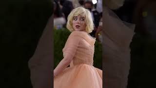 Video of Billie Eilish Waving at the #MetGala 2021  #shorts#celebrity