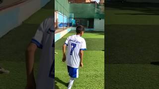 مواقف مضحكة في كرة القدم ! #مواقف_مضحكة #مواقف_غريبة #هبدة_مرتدة