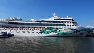 NORWEGIAN JADE SHIP TOUR