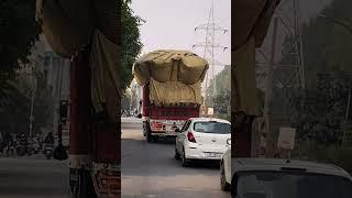 Overloaded Truck  #bulletin #supportdrivers #truckvlogger #showhumanity #trucknews