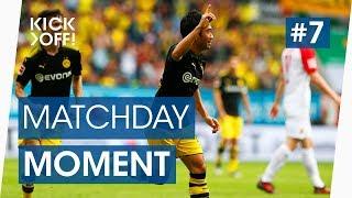 Shinji Kagawa scores wonder goal to break Bundesliga record | Augsburg v Dortmund