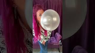 Trailer for Jeans, Sweater & Stockings #bubblegumvideo #bubblegum #bubblegumfun